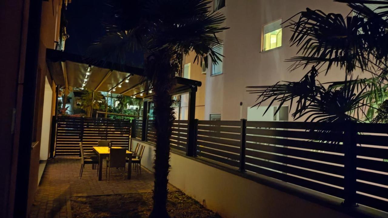 Parenzo Premium Apartment Пореч Екстериор снимка